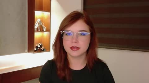 Snapshot of lilith_bonheur chatting on June 26, 2026, 8:13 pm Lilith Bonheur online show from June 26, 2026, 8:13 pm