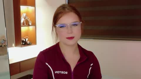 Snapshot of lilith_bonheur chatting on July 31, 2026, 10:31 pm Lilith Bonheur online show from July 31, 2026, 10:31 pm