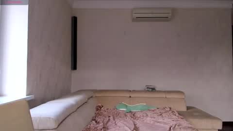 lilith online show from February 14, 2025, 12:25 pm