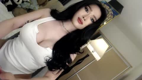 Snapshot of lilith_mazikeen69 chatting on February 19, 2026, 11:39 am QUEEN LILITH BORBON online show from February 19, 2026, 11:39 am