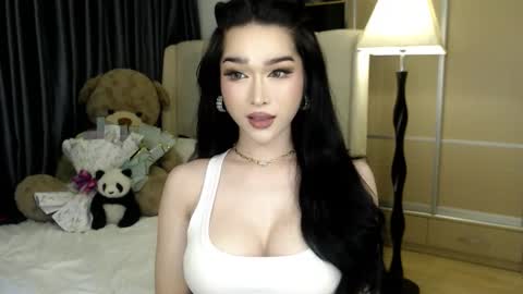 QUEEN LILITH BORBON online show from March 15, 2026, 12:38 am