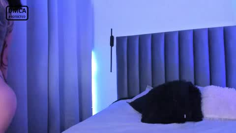  Lilith Rosee  online show from November 12, 2025, 7:03 pm