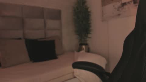 Snapshot of lilith_sage_ chatting on February 19, 2026, 7:43 pm lilith_sage_ online show from February 19, 2026, 7:43 pm