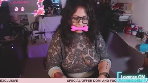 lilith_tyler online show from November 21, 2025, 8:02 am