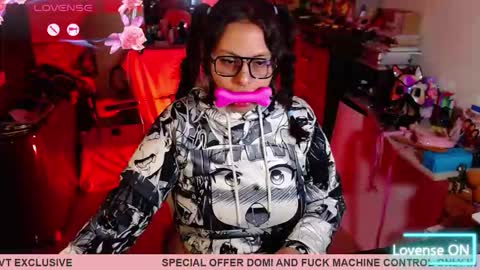 lilith_tyler online show from November 23, 2025, 6:24 am