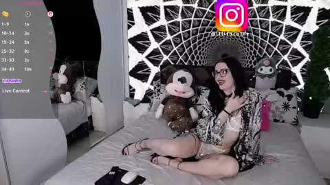 Lilith Caine online show from May 10, 2026, 4:45 pm