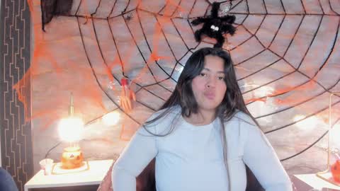 lilithcb_ online show from October 20, 2025, 9:37 pm