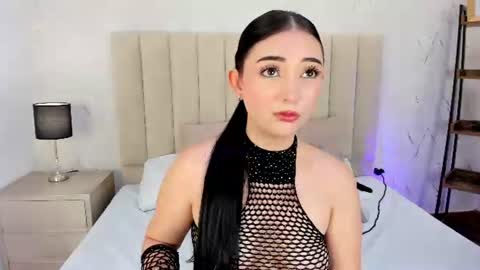 Snapshot of lilithharperr_ chatting on July 22, 2026, 4:48 am LILITH online show from July 22, 2026, 4:48 am