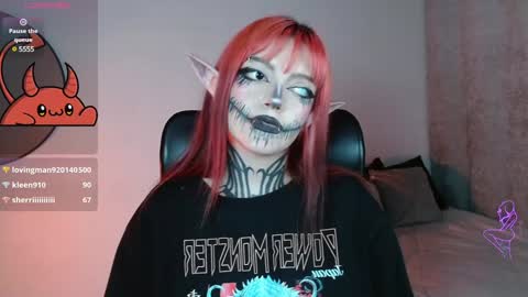 Snapshot of lilithmadness chatting on December 18, 2024, 7:26 am Lilith online show from December 18, 2024, 7:26 am