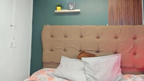 lilithmuller_ online show from September 24, 2025, 11:46 am