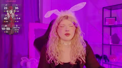 LilithNelson online show from March 18, 2026, 6:11 pm