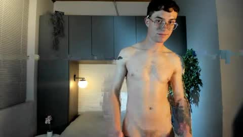 Snapshot of liljames_ chatting on May 11, 2026, 9:12 pm Lil James online show from May 11, 2026, 9:12 pm