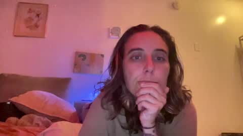 Snapshot of lill_daddysgirl chatting on August 5, 2026, 6:16 am lilldaddysgirl online show from August 5, 2026, 6:16 am