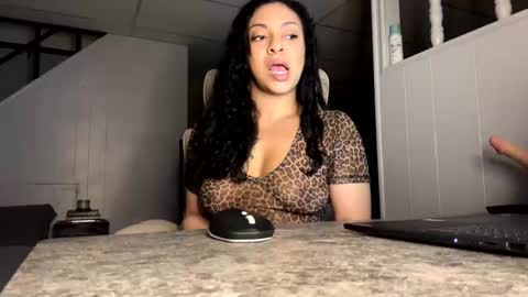 lilliana50 online show from March 5, 2025, 6:01 am