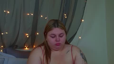 LillianHaig online show from November 29, 2025, 7:00 am