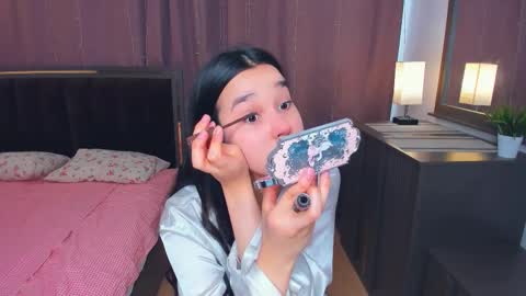 Celina Lillie online show from March 28, 2026, 11:54 am