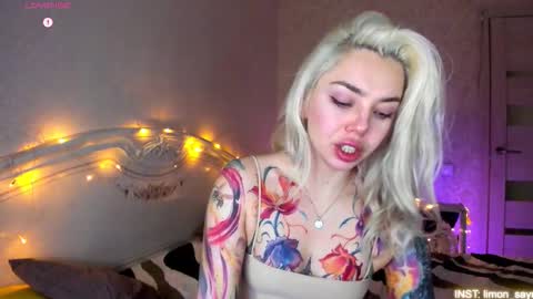 LilliMoore online show from February 21, 2026, 11:39 pm