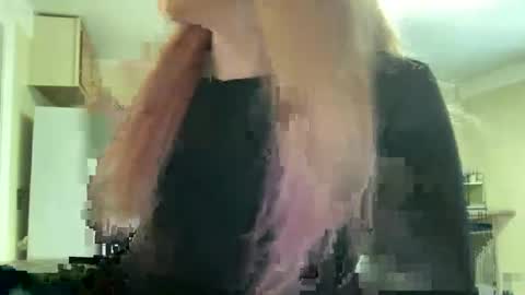 Snapshot of lilly_adams88 chatting on July 8, 2026, 10:14 pm lilly_adams88 online show from July 8, 2026, 10:14 pm