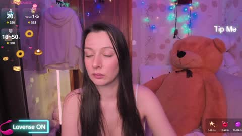 Snapshot of lilly_black888 chatting on December 16, 2024, 4:02 am Lilly online show from December 16, 2024, 4:02 am