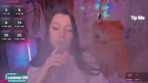 Snapshot of lilly_black888 chatting on February 9, 2025, 6:47 pm Lilly online show from February 9, 2025, 6:47 pm