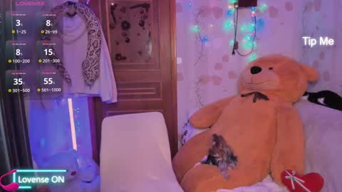 Snapshot of lilly_black888 chatting on February 10, 2025, 10:40 pm Lilly online show from February 10, 2025, 10:40 pm
