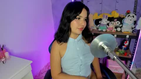 Lilly  online show from November 16, 2025, 3:45 am