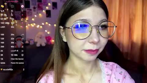 Snapshot of lilly_lilithh chatting on June 22, 2026, 3:08 am Lilith online show from June 22, 2026, 3:08 am