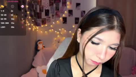 Snapshot of lilly_lilithh chatting on August 3, 2026, 3:38 am Lilith online show from August 3, 2026, 3:38 am