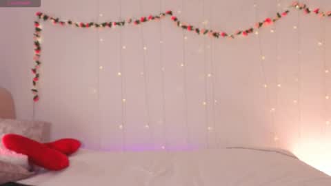 lilly_lux online show from March 7, 2026, 6:38 pm