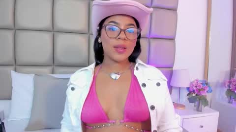 Lilly  online show from March 27, 2026, 3:34 am