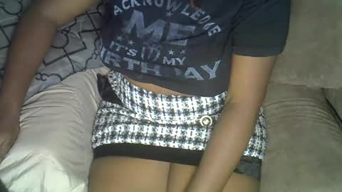 Snapshot of lillybae1811 chatting on June 23, 2026, 8:34 am lillybae1811 online show from June 23, 2026, 8:34 am