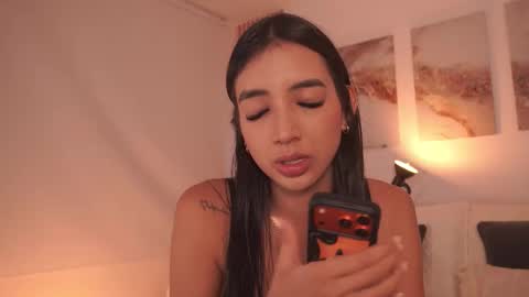 Lilly Thompson  online show from February 26, 2026, 9:14 pm