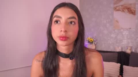Snapshot of lillythompson_ chatting on July 8, 2026, 12:04 am Lilly Thompson online show from July 8, 2026, 12:04 am