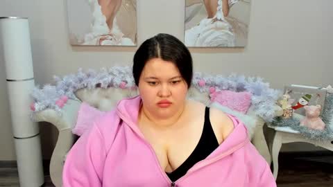 LiloLewins online show from January 9, 2025, 9:59 am