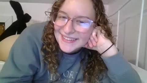 LilPies  online show from December 19, 2024, 12:02 am