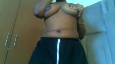 lilpretty16 online show from June 12, 2026, 3:55 pm