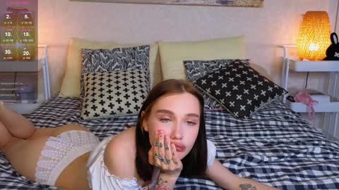 Jesse and Grace online show from December 11, 2024, 6:09 pm