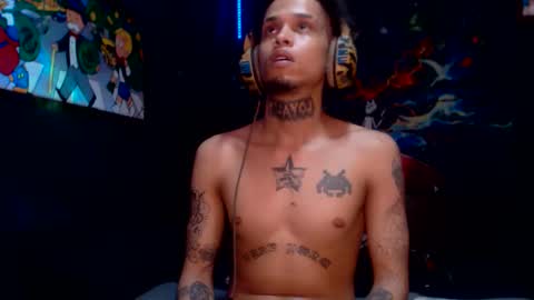 Snapshot of lilray99 chatting on February 26, 2025, 12:25 pm ONLYFANS online show from February 26, 2025, 12:25 pm