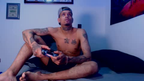 Snapshot of lilray99 chatting on October 11, 2025, 6:01 am ONLYFANS online show from October 11, 2025, 6:01 am