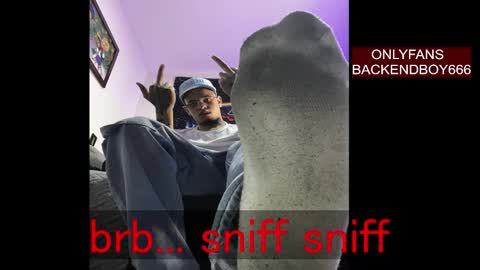 Snapshot of lilray99 chatting on December 17, 2025, 5:30 pm ONLYFANS online show from December 17, 2025, 5:30 pm