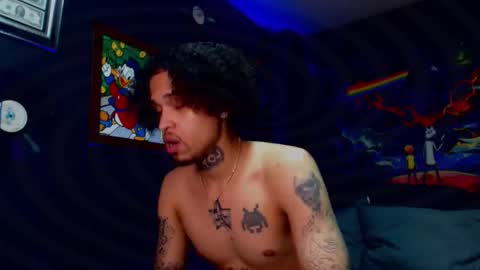 Snapshot of lilray99 chatting on January 11, 2026, 10:37 pm ONLYFANS online show from January 11, 2026, 10:37 pm