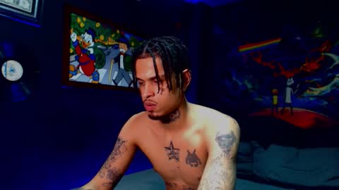 Snapshot of lilray99 chatting on February 11, 2026, 1:43 am ONLYFANS online show from February 11, 2026, 1:43 am