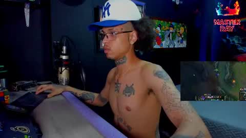 Snapshot of lilray99 chatting on July 15, 2026, 5:18 pm ONLYFANS online show from July 15, 2026, 5:18 pm