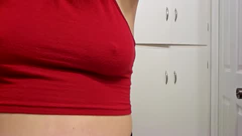 Snapshot of lilsirenluna chatting on February 24, 2026, 7:17 am Luna online show from February 24, 2026, 7:17 am