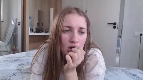 liltightbabe online show from November 7, 2025, 10:59 am