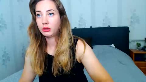 Snapshot of lilu_cute25 chatting on June 9, 2026, 7:14 pm lilu_cute25 online show from June 9, 2026, 7:14 pm