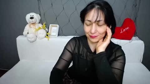 Snapshot of lilugrants chatting on February 5, 2026, 8:13 pm lilugrants online show from February 5, 2026, 8:13 pm