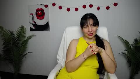 Snapshot of lilugrants chatting on February 19, 2026, 7:32 pm lilugrants online show from February 19, 2026, 7:32 pm