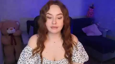 lily_baker_ online show from April 14, 2026, 8:09 am