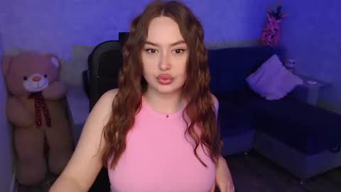 Snapshot of lily_baker_ chatting on May 7, 2026, 8:09 am lily_baker_ online show from May 7, 2026, 8:09 am